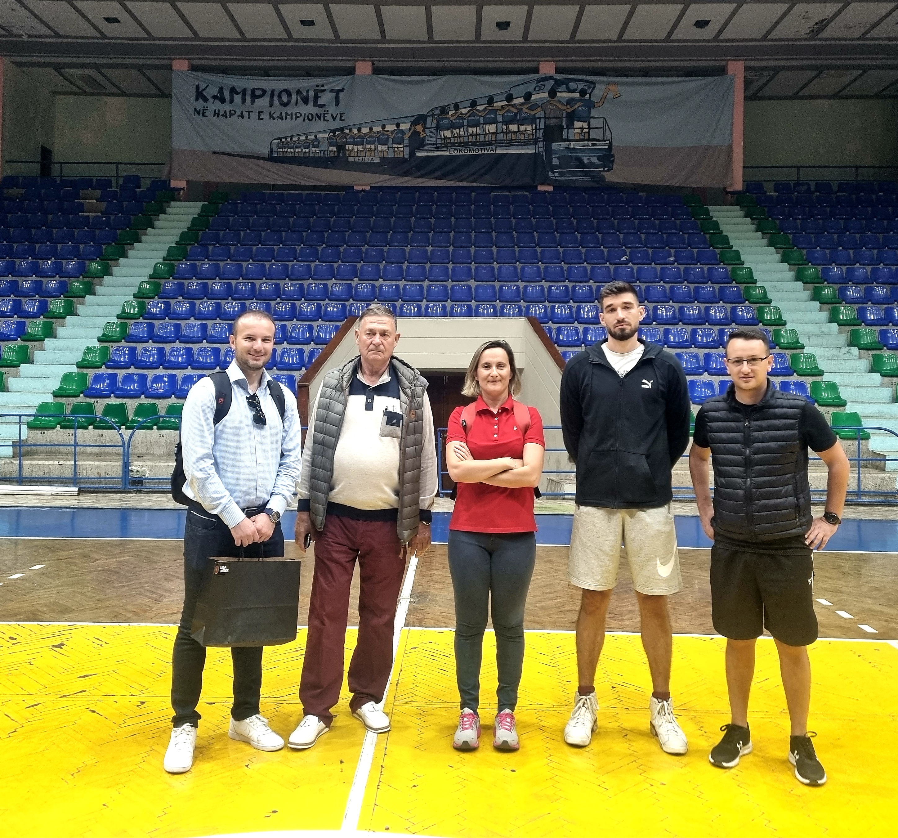 Inspektohen palestrat në Shqipëri